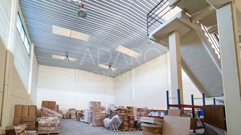 Nave industrial en alquiler en Alcalá de Henares de 400 m²