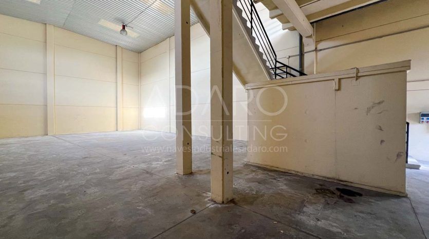 Nave industrial en alquiler en Alcalá de Henares de 400 m²