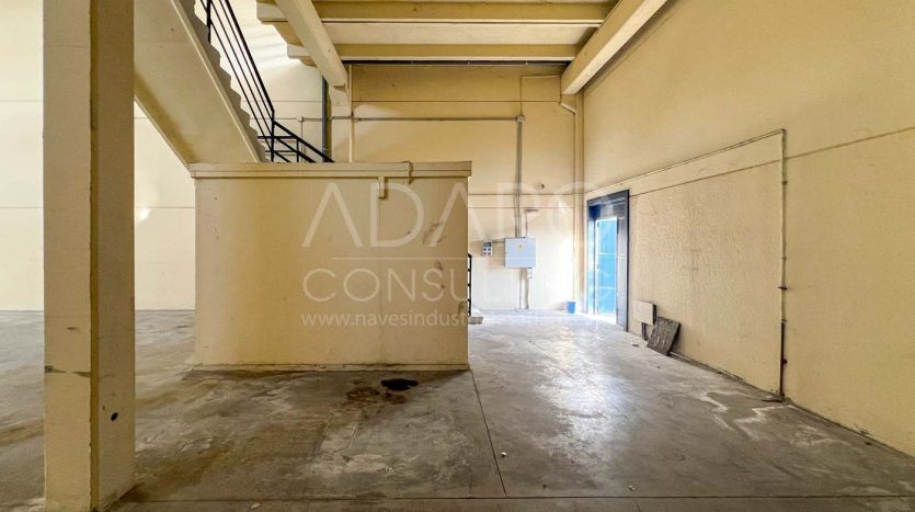 Nave industrial en alquiler en Alcalá de Henares de 400 m²