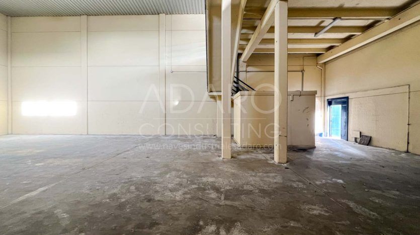 Nave industrial en alquiler en Alcalá de Henares de 400 m²