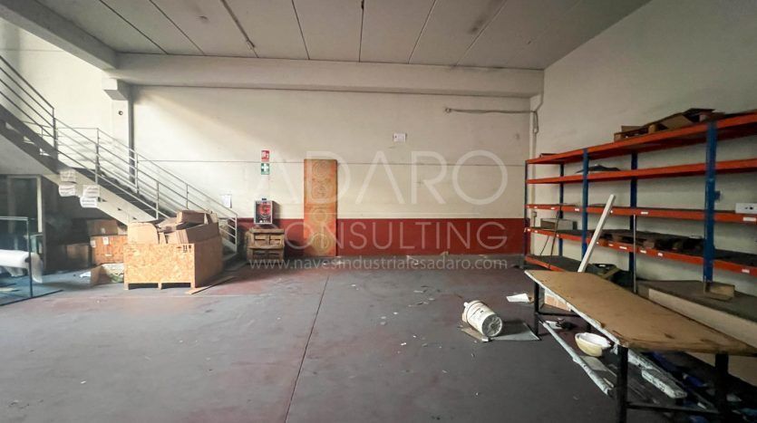 Nave industrial en alquiler en Alcalá de Henares de 935 m²