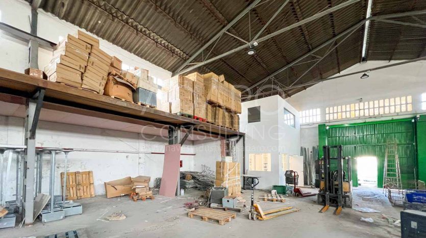 Nave industrial en venta en Coslada de 891 m²