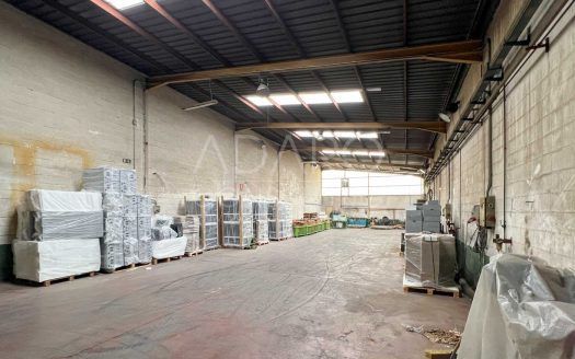 Nave industrial en venta en Rivas Vaciamadrid de 612 m²