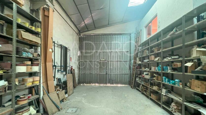 Nave industrial en alquiler en San Fernando de Henares de 752 m²