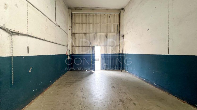 Nave industrial en venta en San Fernando de Henares de 662 m²