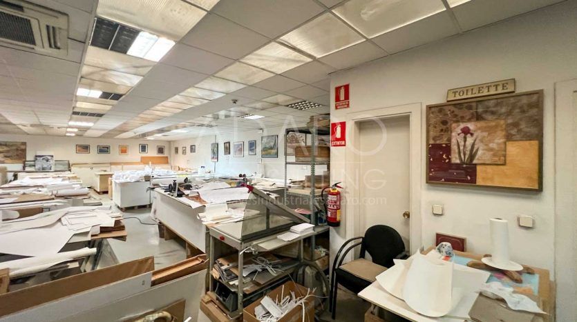 Nave industrial en venta en Villaverde de 576 m²