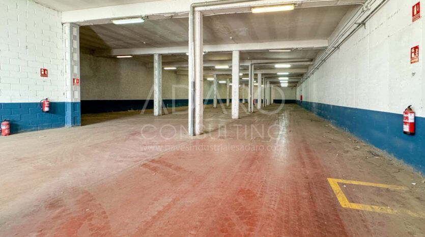 Nave industrial en alquiler en Pinto de 854 m²
