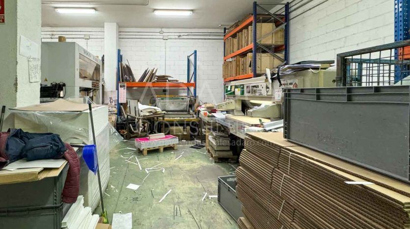 Nave industrial en venta en Villaverde de 448 m2
