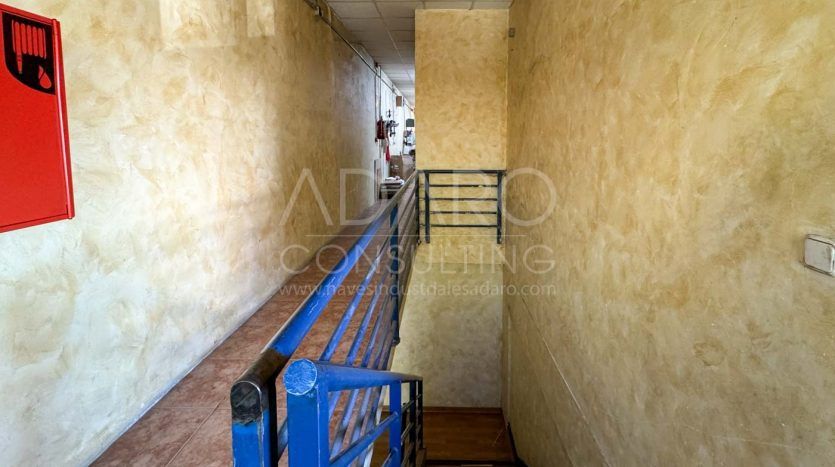 Nave industrial en venta en Villaverde de 448 m2