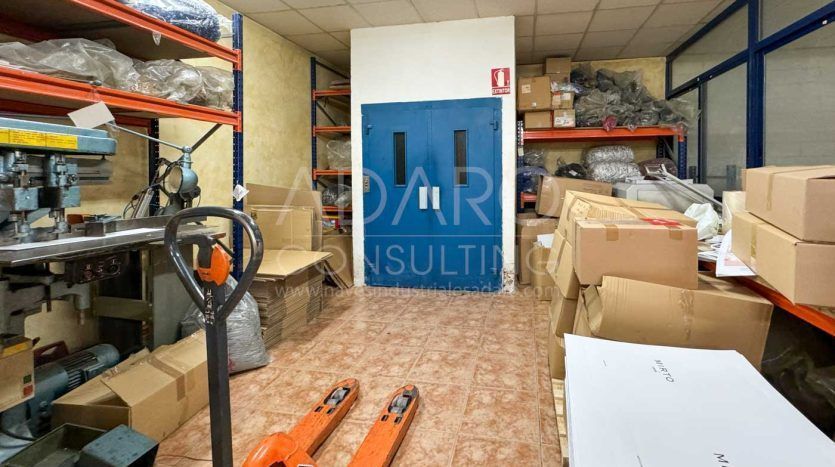 Nave industrial en venta en Villaverde de 448 m2