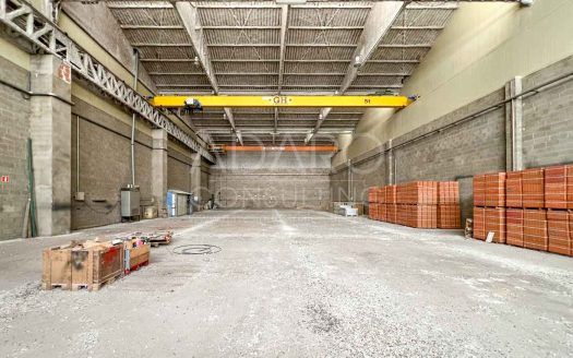 Nave industrial en venta en Guadalajara de 1.050 m²