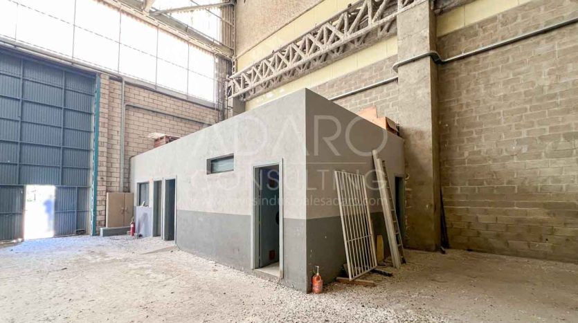 Nave industrial en venta en Guadalajara de 1.050 m²