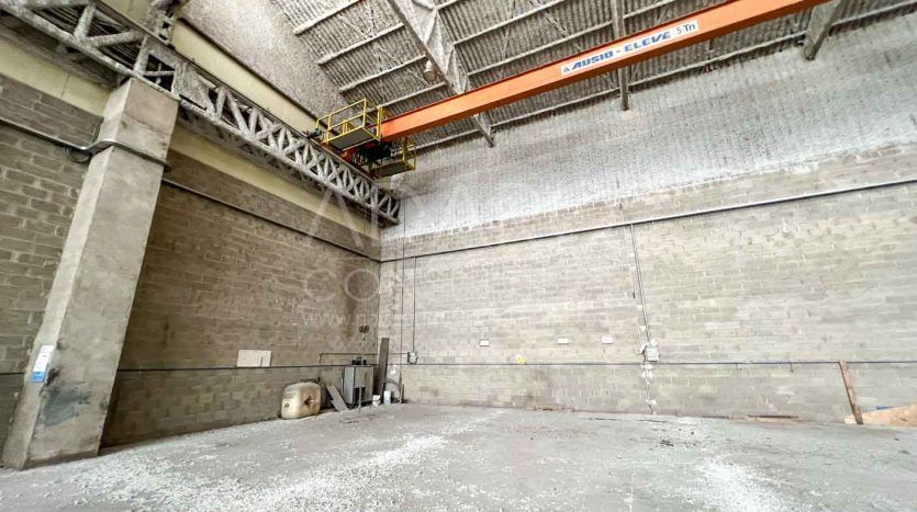 Nave industrial en venta en Guadalajara de 1.050 m²