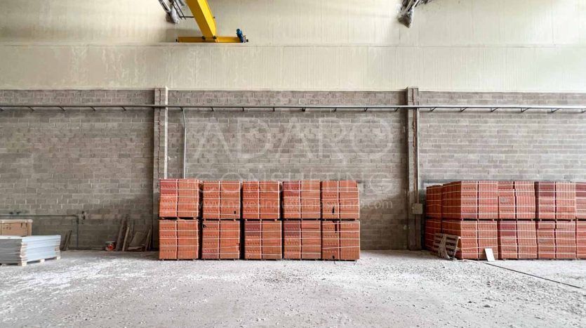 Nave industrial en venta en Guadalajara de 1.050 m²