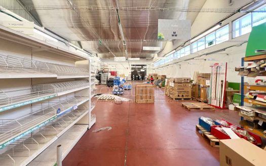 Nave industrial en alquiler en Pinto de 2.492 m²