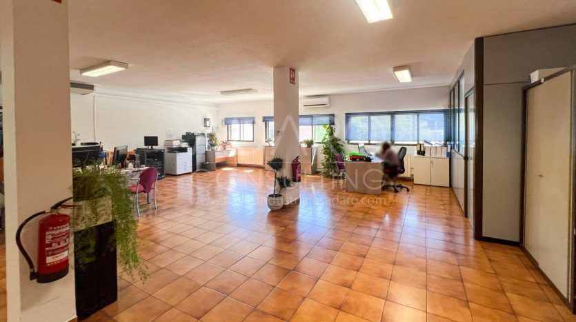 Nave industrial en alquiler en Pinto de 2.492 m²