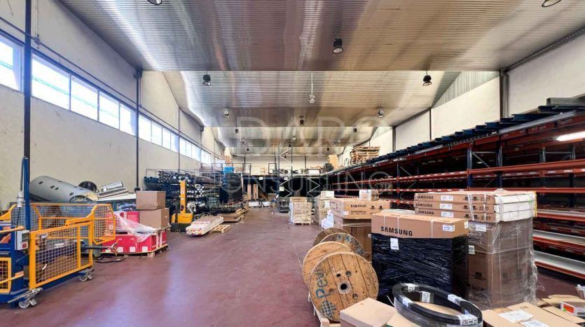 Nave industrial en alquiler en Pinto de 2.492 m²