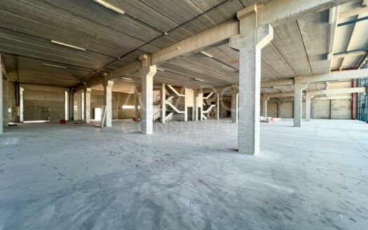 Nave industrial en alquiler en Alcalá de Henares de 1.420 m²