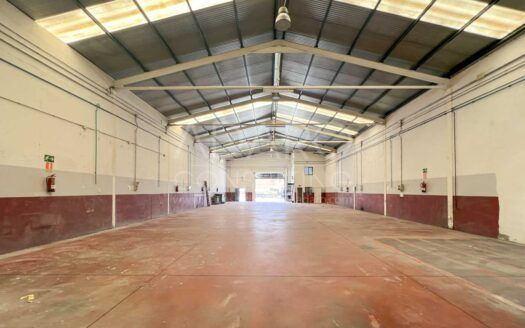 Nave industrial en venta en Cobeña de 532 m²