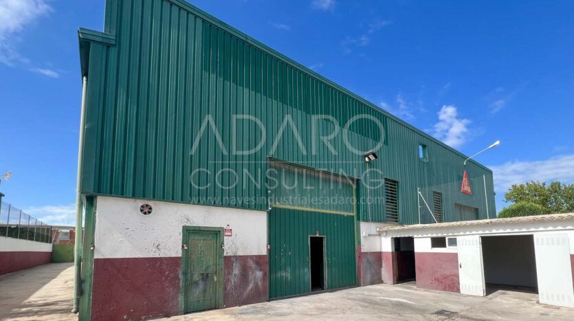Nave industrial en venta en Cobeña de 532 m²