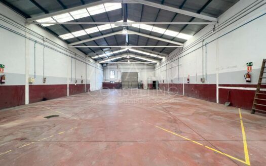 Nave industrial en venta en Cobeña de 532 m²