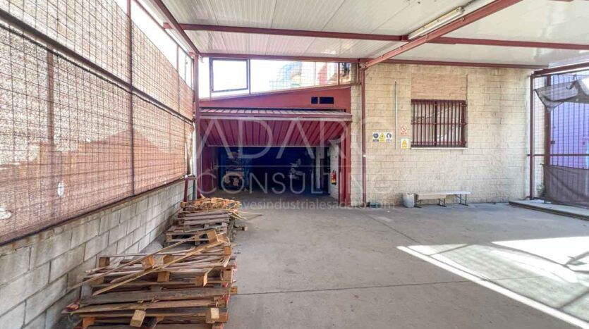 Nave industrial en venta en Getafe de 1.462 m²