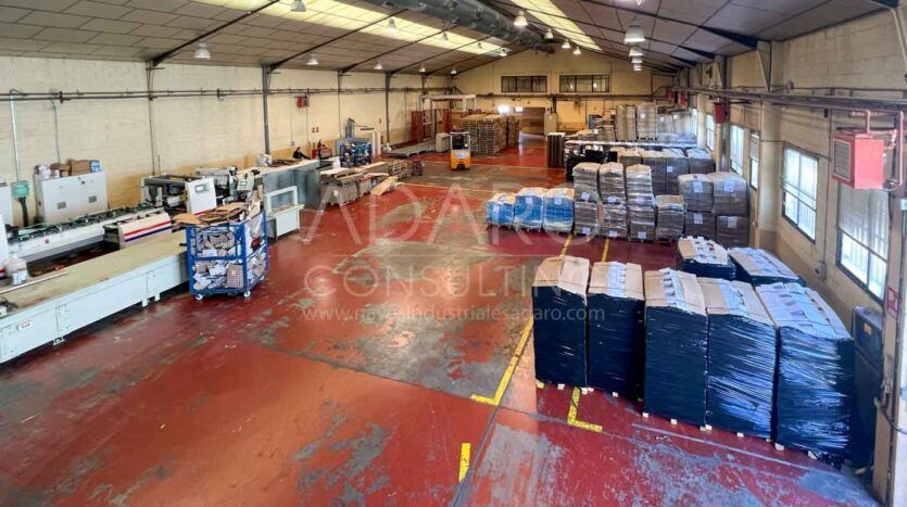 Nave industrial en venta en Getafe de 1.462 m²