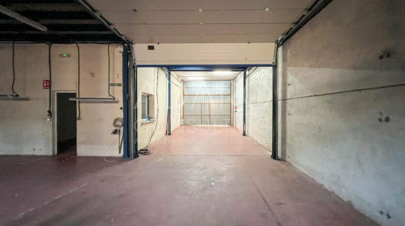 Nave industrial en venta en Torrejón de Ardoz 767 m²