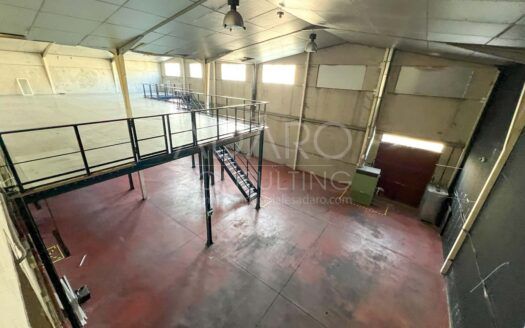 Nave industrial en venta en Torrejón de Ardoz de 767 m²