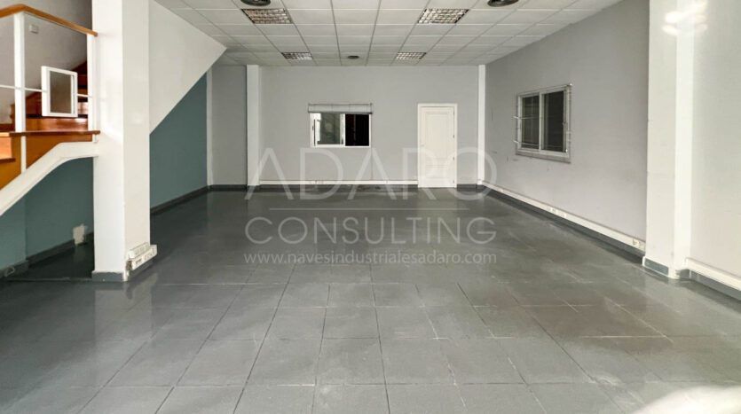 Nave industrial en venta en Torrejón de Ardoz 767 m²