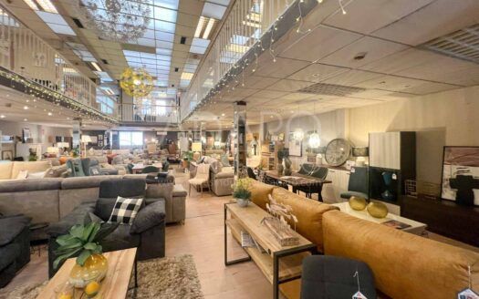 Nave comercial en venta en Coslada de 931 m²