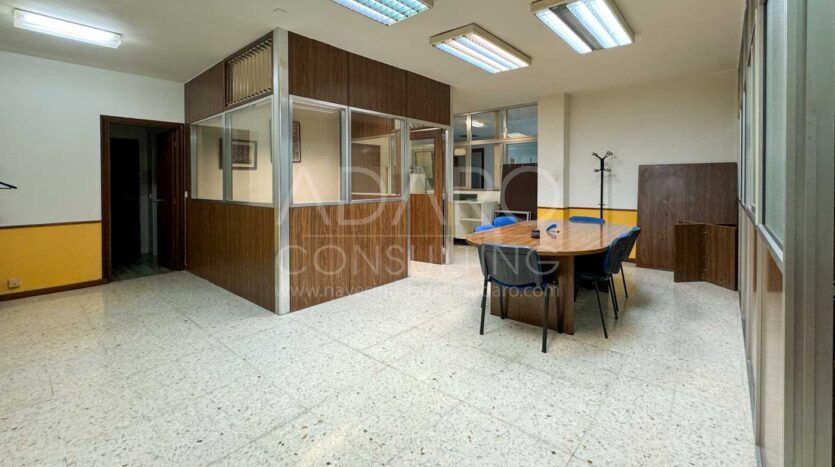 Nave industrial en venta en Leganés de 1.322 m²