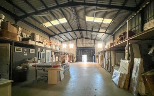 Nave industrial en venta en Torrejón de Ardoz de 875 m²