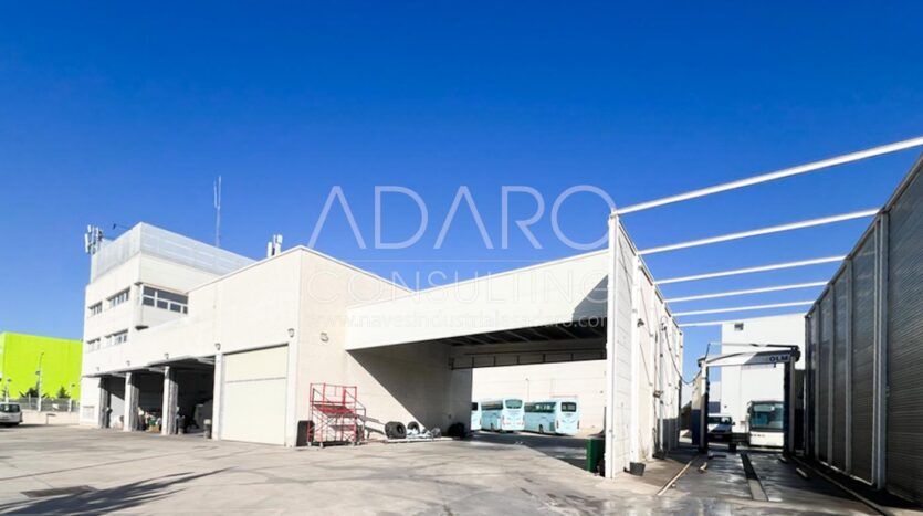 Nave industrial en venta en Getafe de 1.140 m²