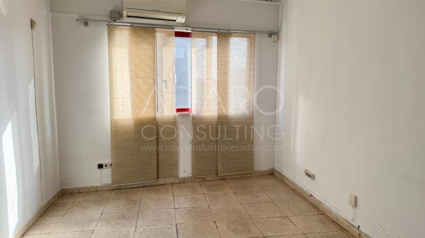 Nave Industrial en Alquiler en Vallecas de 919 m²