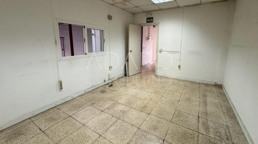Nave Industrial en Alquiler en Vallecas de 919 m²
