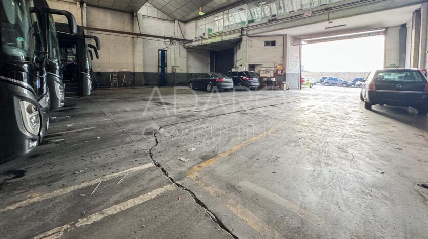 Nave en Alquiler en Vallecas de 1.003 m²