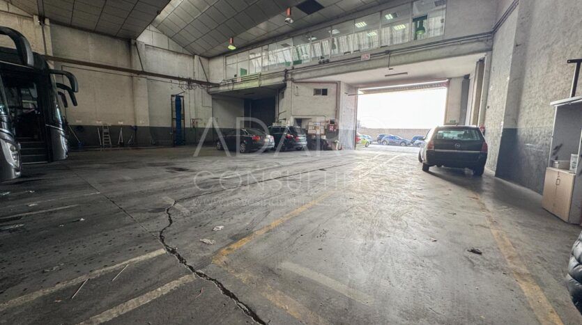 Nave en Alquiler en Vallecas de 1.003 m²