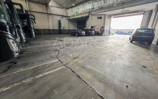 Nave en Alquiler en Vallecas de 1.003 m²