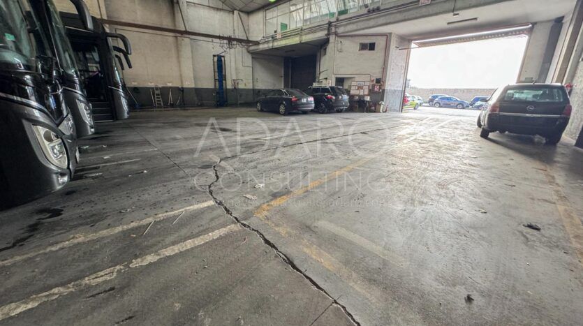 Nave en Alquiler en Vallecas de 1.003 m²