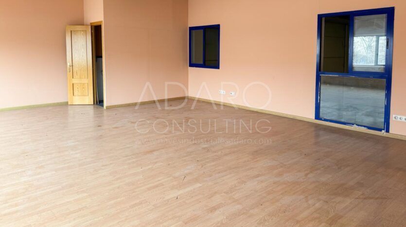 Nave en Venta en Mejorada del Campo de 474 m²
