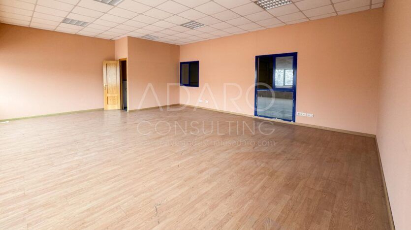 Nave en Venta en Mejorada del Campo de 474 m²