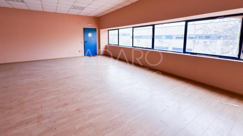 Nave en Venta en Mejorada del Campo de 474 m²