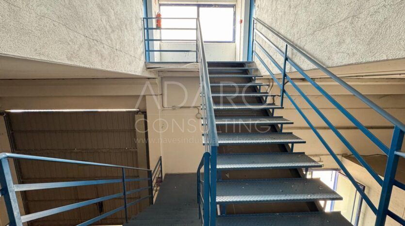 Nave en Venta en Mejorada del Campo de 474 m²