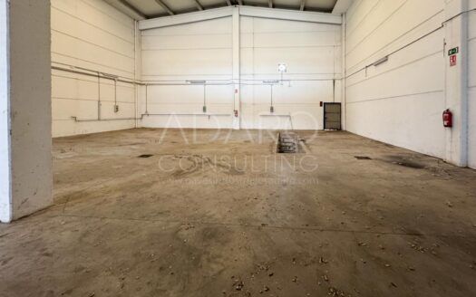 Nave en Venta en Mejorada del Campo de 474 m²