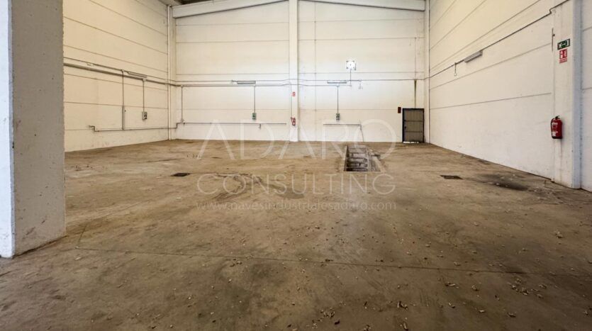 Nave en Venta en Mejorada del Campo de 474 m²