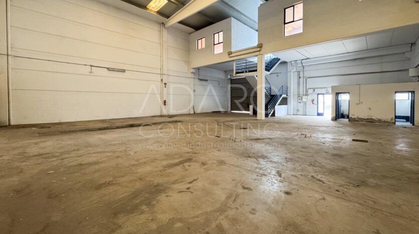 Nave en Venta en Mejorada del Campo de 474 m²