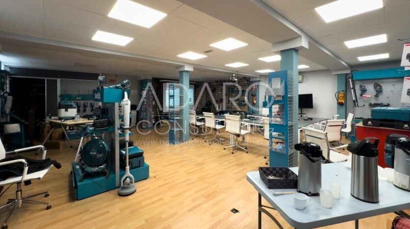Nave Logística e Industrial en Coslada de 4.672 m²