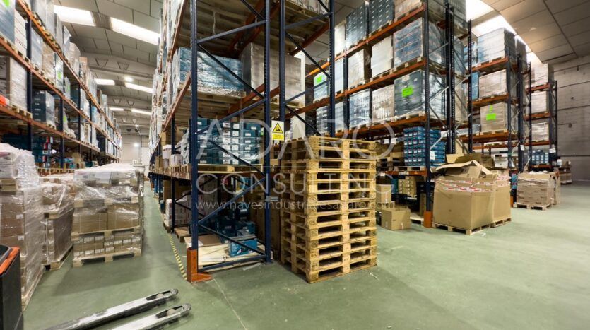 Nave Logística e Industrial en Coslada de 4.672 m²