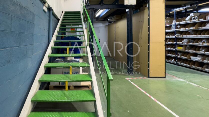 Nave Logística e Industrial en Coslada de 4.672 m²